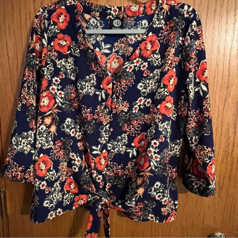 Bobeau‎ Womens Blouse Size Small Floral Print Tie Front Button Down Fall Colors